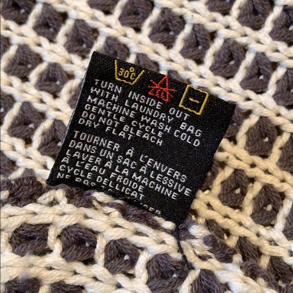 Kersh Knit Sweater - Picture 7 of 7